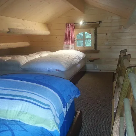Ferienhaus Holzhaus Waldwichtel Am Wald Und Neuruppin