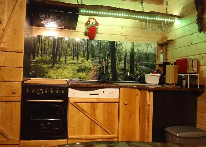 Holzhaus Waldwichtel Am Wald Und 度假居